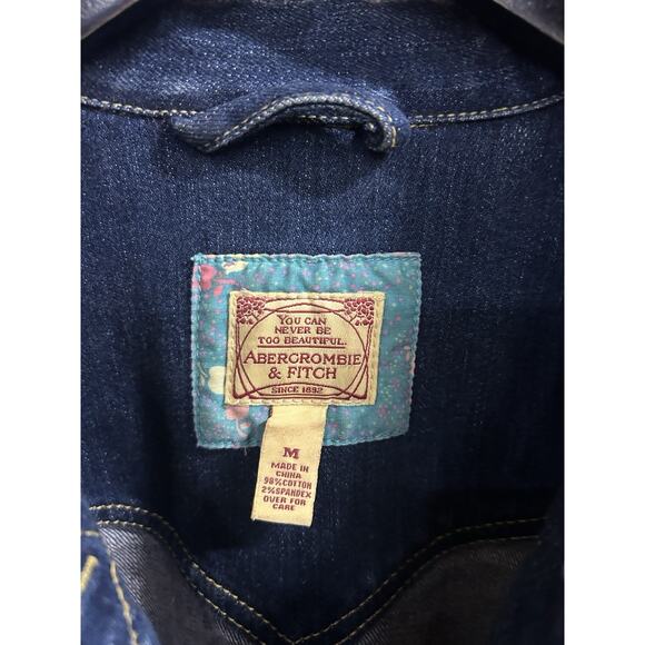Abercrombie & Fitch Women's Blue Jean Distressed Crop Waist Denim Jean Jacket M - Picture 4 of 11